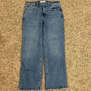 Abercrombie The Baggy Low Rise Blue Jeans Size 26 Women’s!